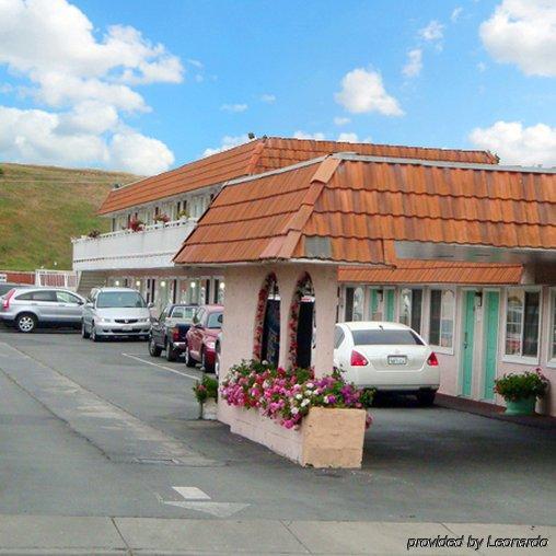 Hollister Inn Экстерьер фото